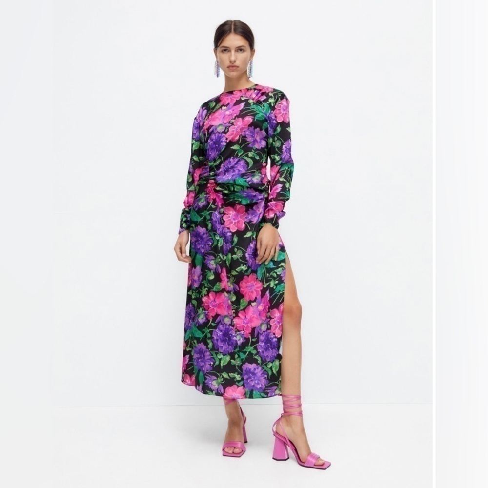 Zara BLOGGER FAVORITE Floral Printed Midi Dress Womens Long Sleeve Size Small
